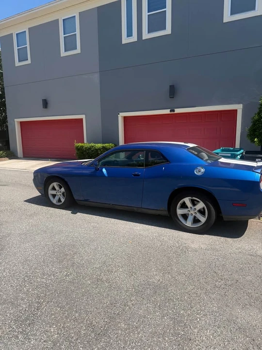 2013 Dodge Challenger 3rd Gen - Image 6 of 11