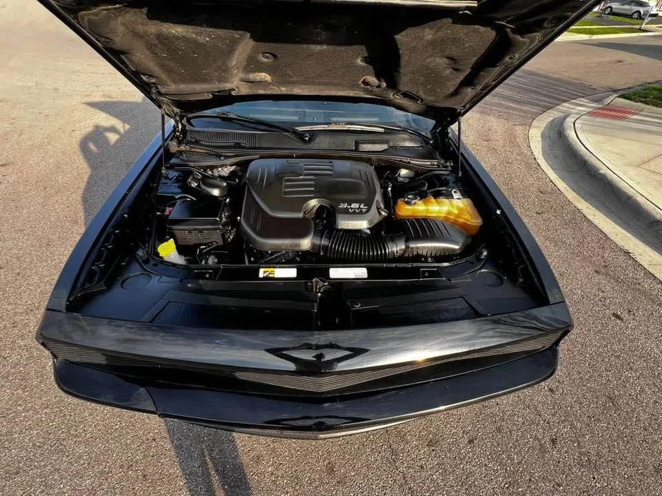 2013 Dodge Challenger 3rd Gen - Image 13 of 20