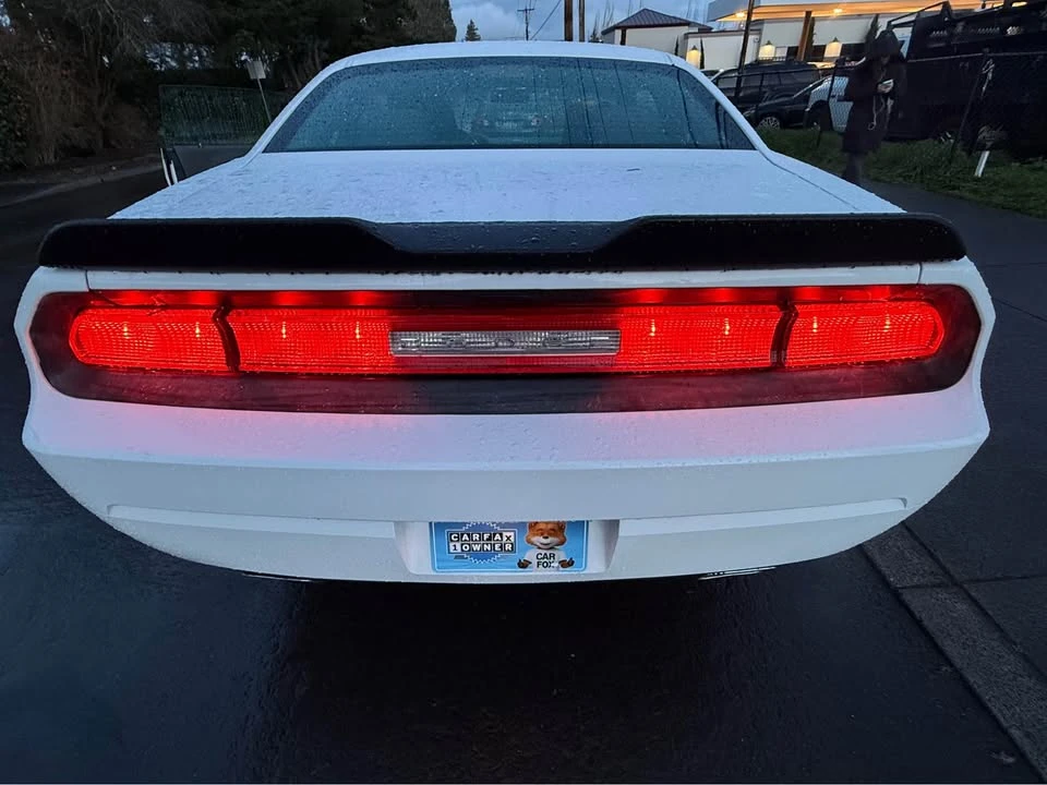 2013 Dodge Challenger 3rd Gen - Image 15 of 17