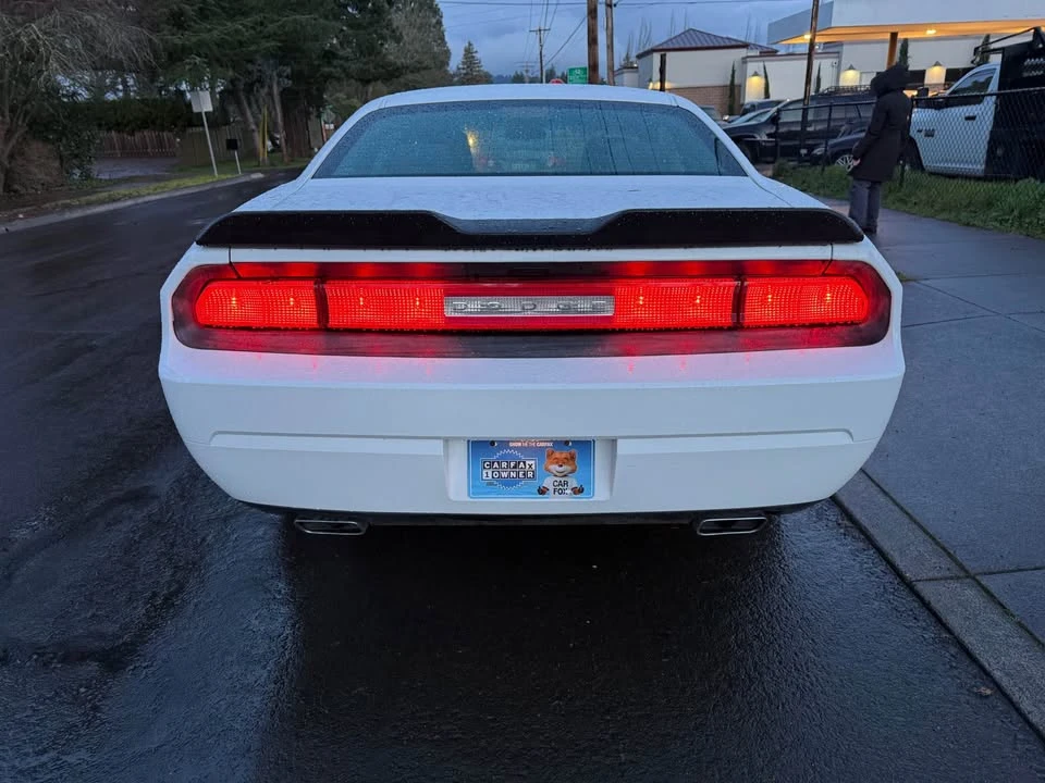 2013 Dodge Challenger 3rd Gen - Image 6 of 17