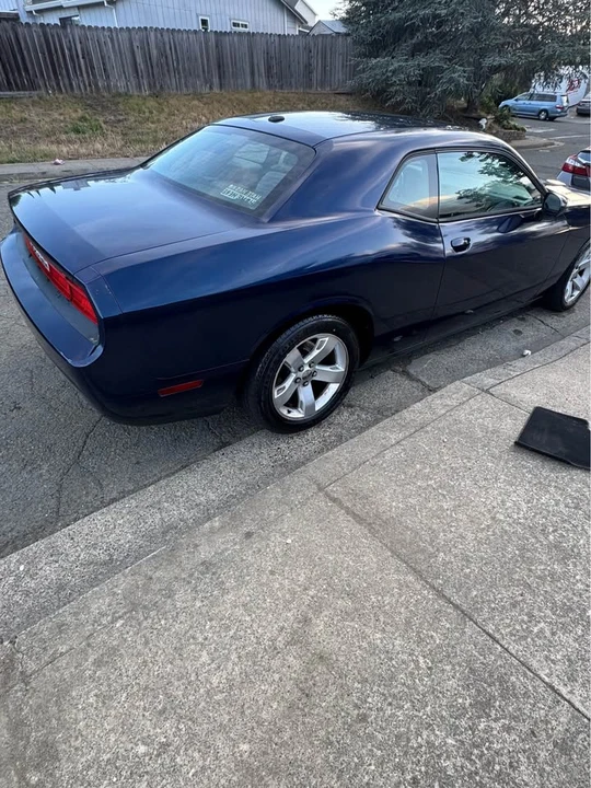 2013 Dodge Challenger 3rd Gen - Image 4 of 6