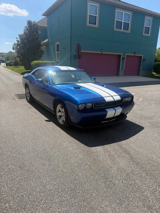 2013 Dodge Challenger 3rd Gen - Image 3 of 11