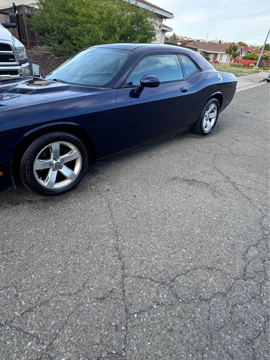 2013 Dodge Challenger 3rd Gen - Image 2 of 6