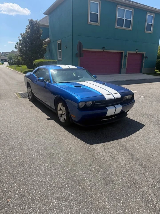 2013 Dodge Challenger 3rd Gen - Image 2 of 11