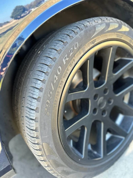2013 Dodge Challenger 3rd Gen - Image 6 of 10