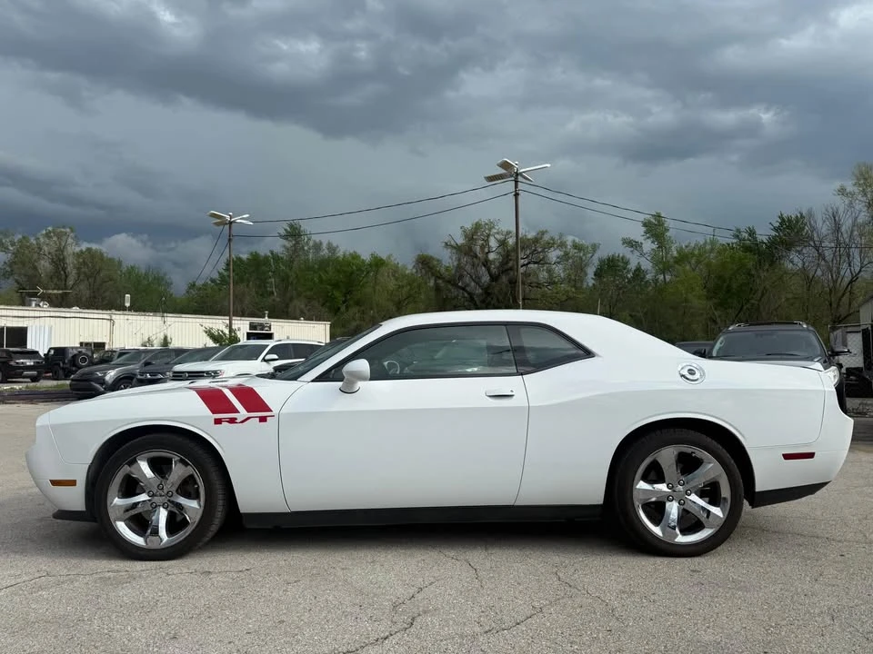 2013 Dodge Challenger 3rd Gen - Image 2 of 20
