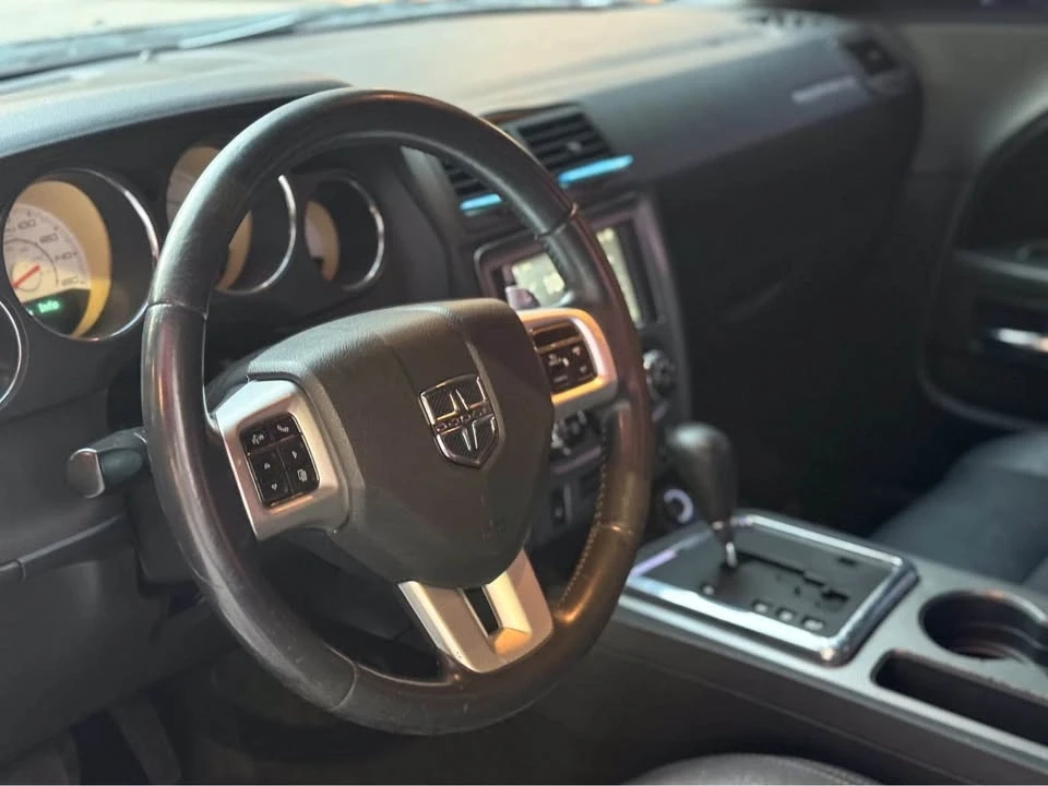 2013 Dodge Challenger 3rd Gen - Image 9 of 16