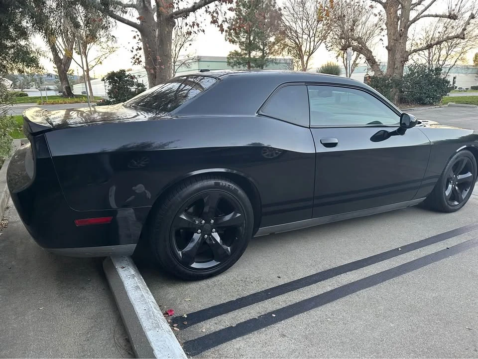 2013 Dodge Challenger 3rd Gen - Image 5 of 16