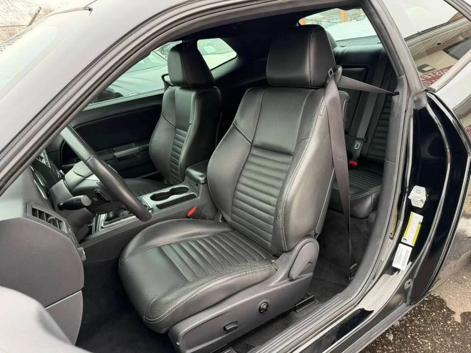 2013 Dodge Challenger 3rd Gen - Image 8 of 20
