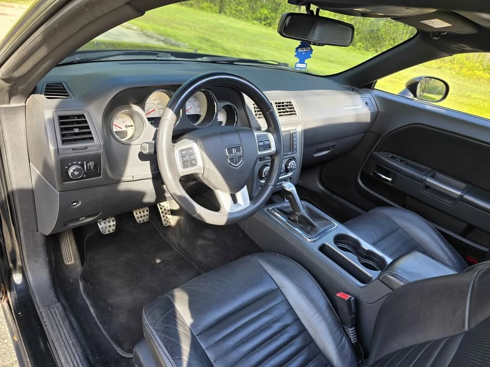2013 Dodge Challenger 3rd Gen - Image 9 of 11