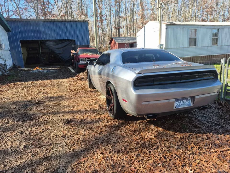 2013 Dodge Challenger 3rd Gen - Image 2 of 5