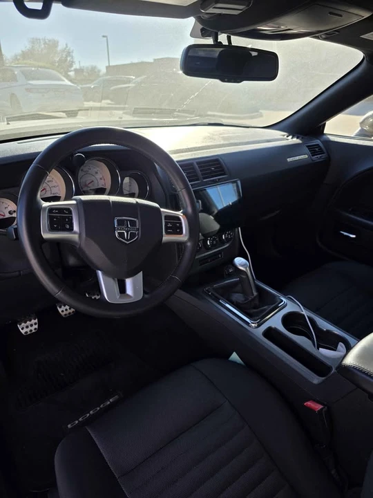 2013 Dodge Challenger 3rd Gen - Image 5 of 9