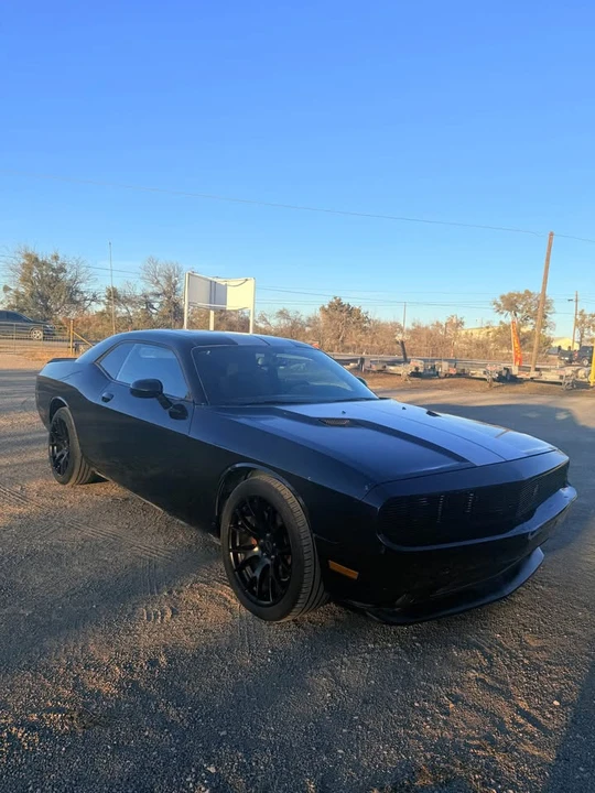 2013 Dodge Challenger 3rd Gen - Image 17 of 19