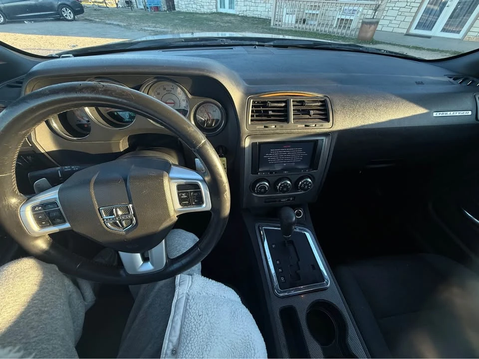 2013 Dodge Challenger 3rd Gen - Image 10 of 19