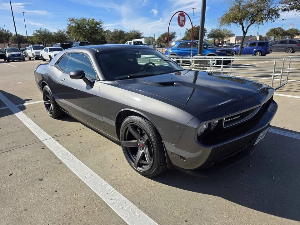 2013 Dodge Challenger 3rd Gen - Image 2 of 9