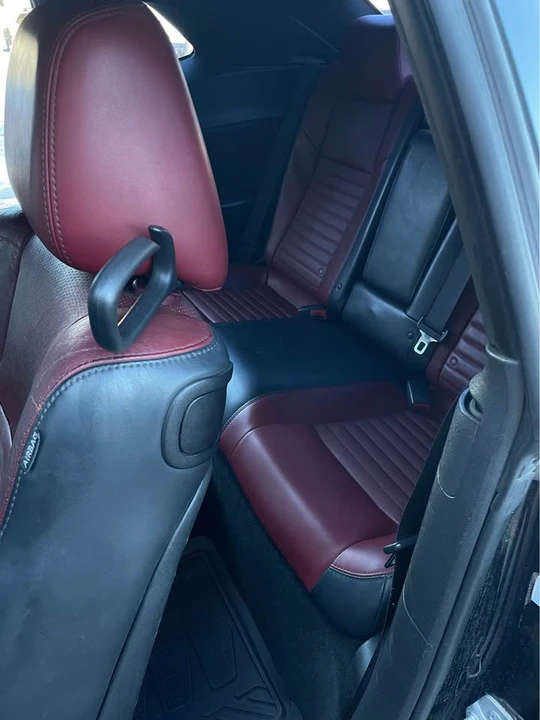 2013 Dodge Challenger 3rd Gen - Image 4 of 7