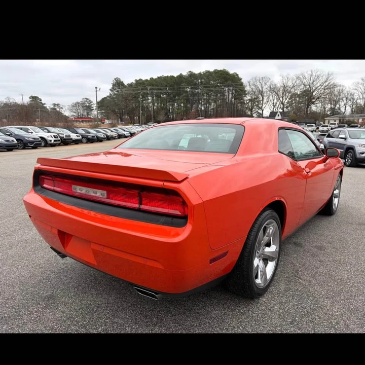 2013 Dodge Challenger 3rd Gen - Image 3 of 16