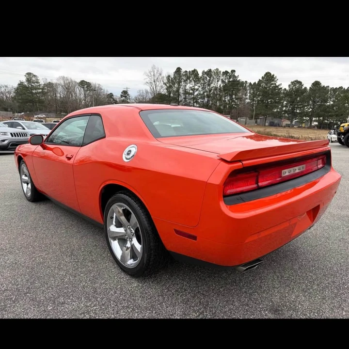 2013 Dodge Challenger 3rd Gen - Image 5 of 16