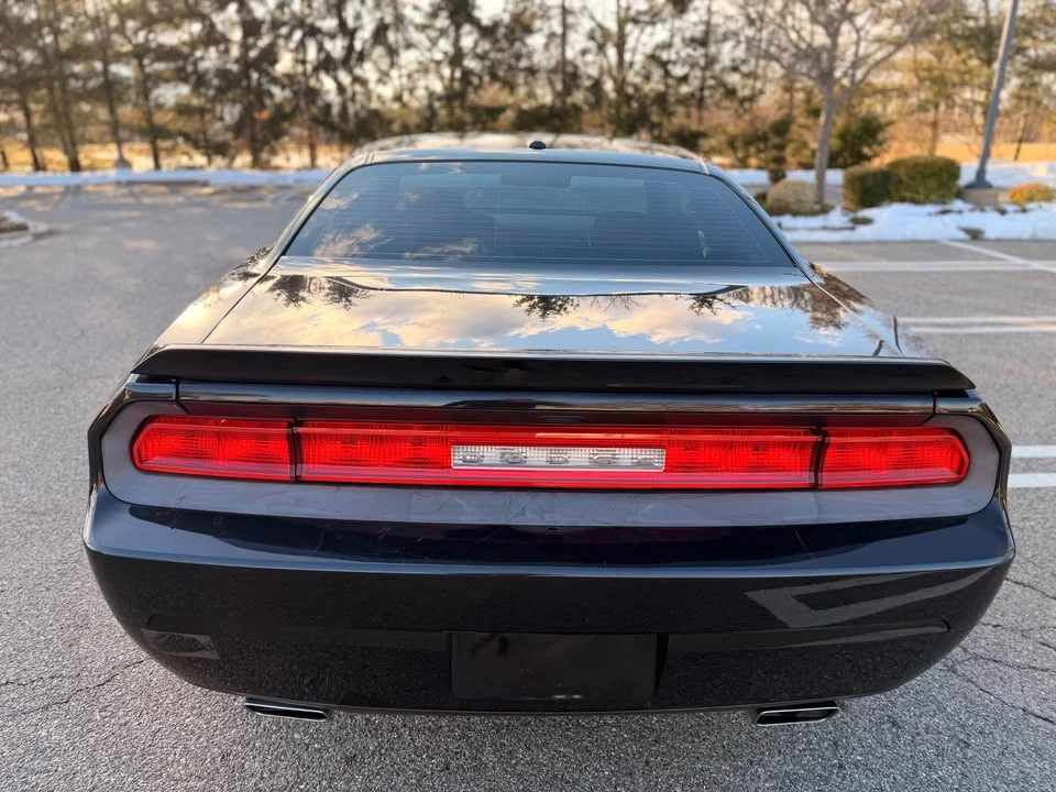 2013 Dodge Challenger 3rd Gen - Image 7 of 15