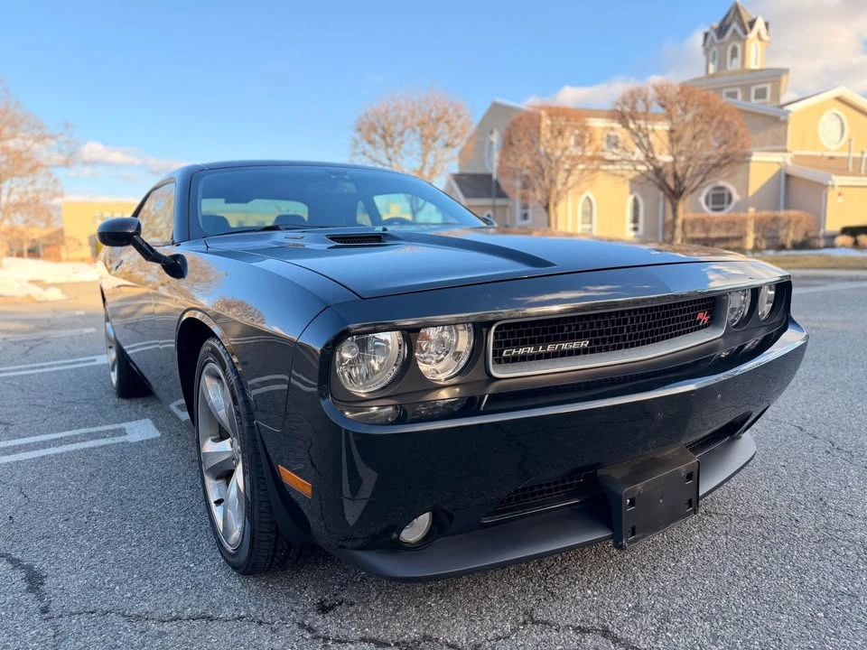 2013 Dodge Challenger 3rd Gen - Image 2 of 15