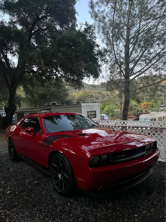 2013 Dodge Challenger 3rd Gen - Image 2 of 9