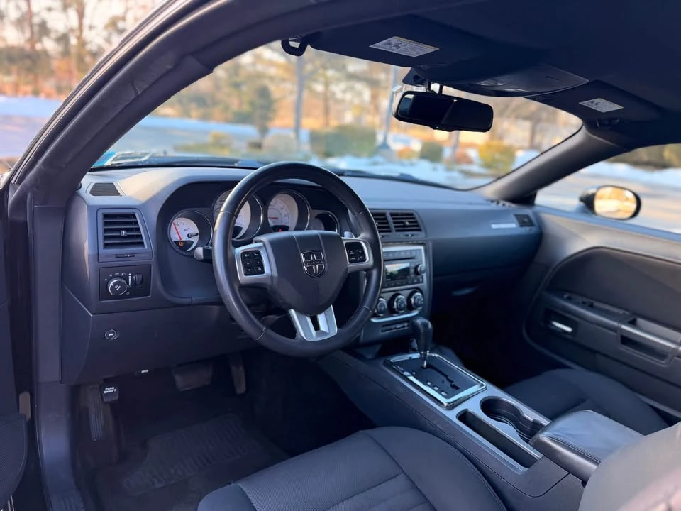 2013 Dodge Challenger 3rd Gen - Image 4 of 7