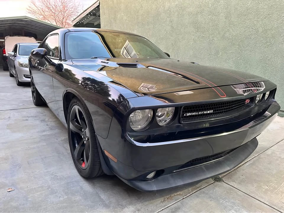 2013 Dodge Challenger 3rd Gen - Image 2 of 19