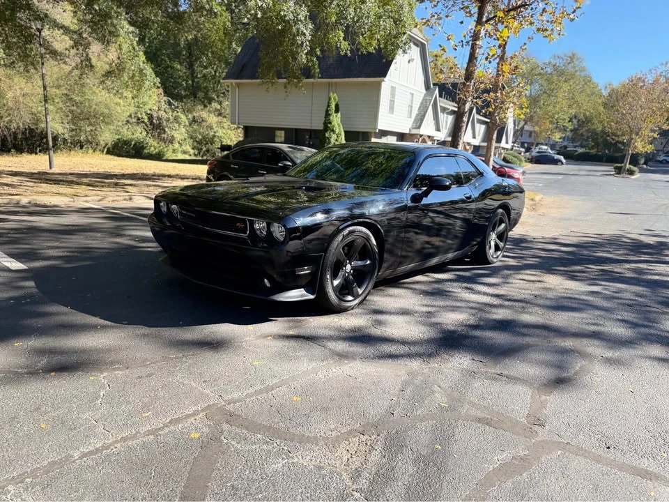 2013 Dodge Challenger 3rd Gen - Image 9 of 16