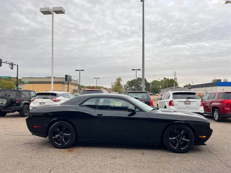 2013 Dodge Challenger 3rd Gen - Image 4 of 9