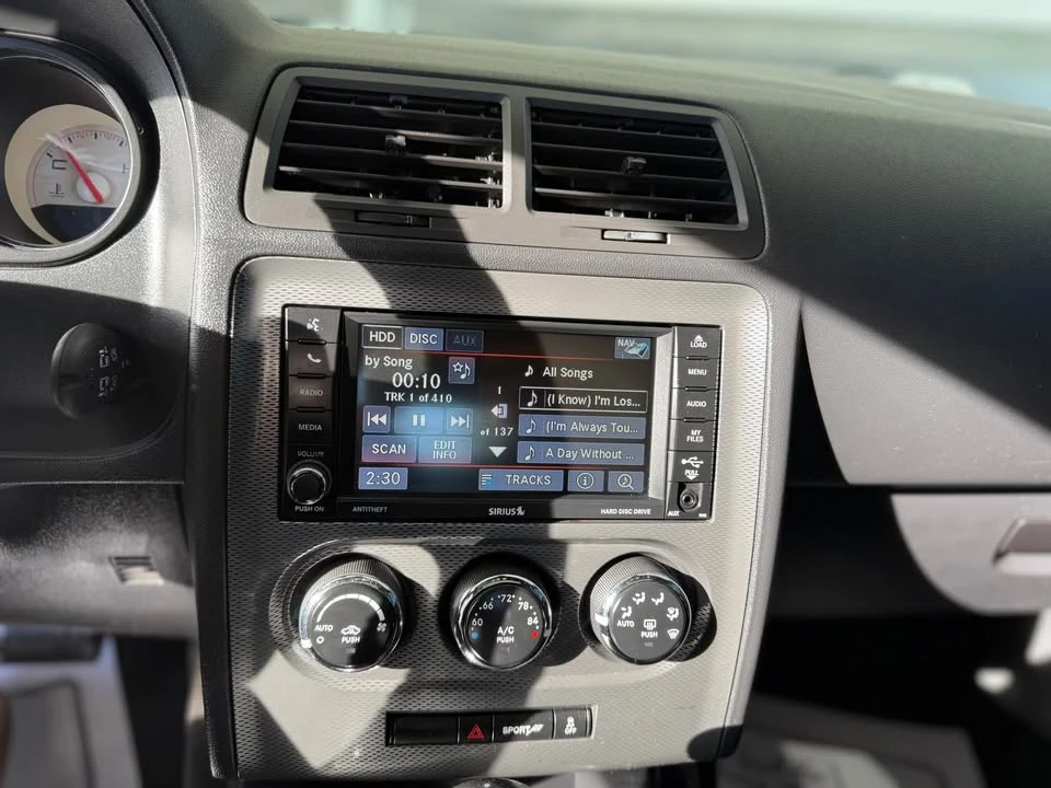 2013 Dodge Challenger 3rd Gen - Image 6 of 12