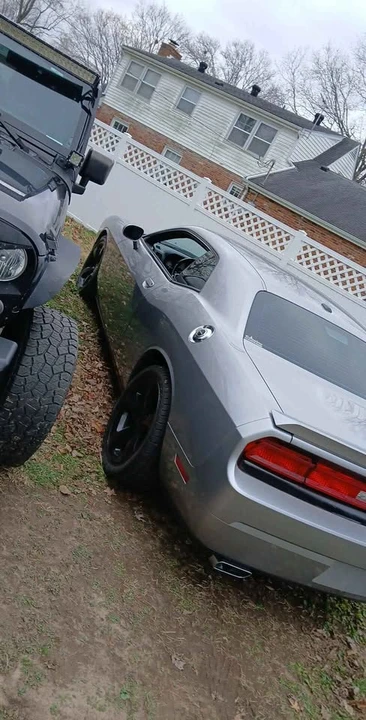 2013 Dodge Challenger 3rd Gen - Image 10 of 13