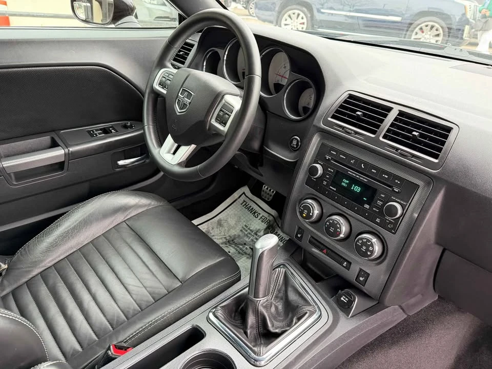 2013 Dodge Challenger 3rd Gen - Image 9 of 19