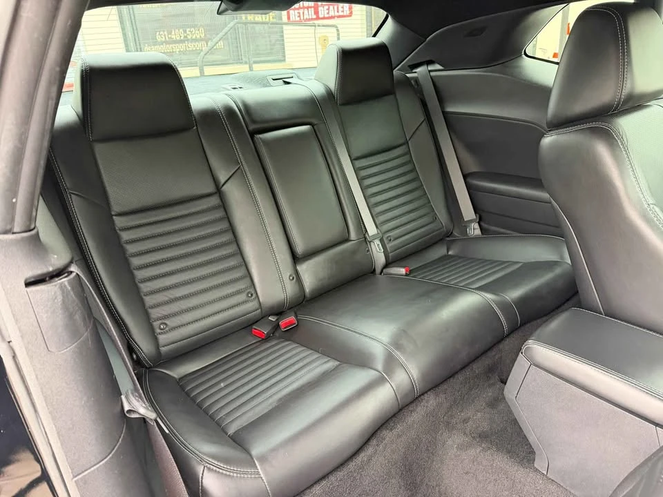 2013 Dodge Challenger 3rd Gen - Image 16 of 19