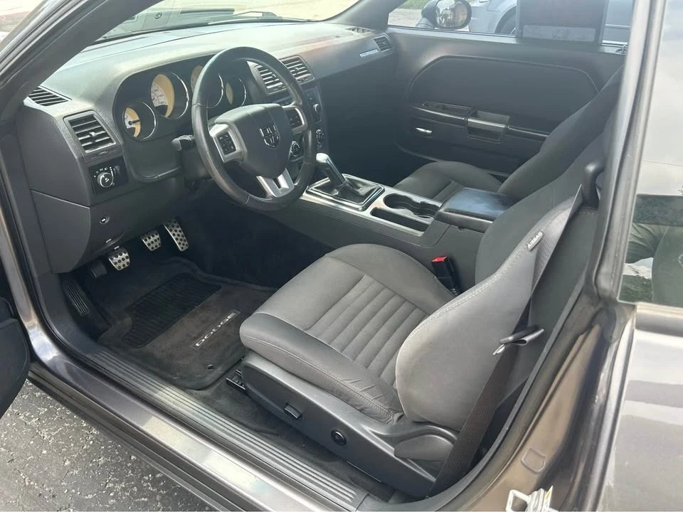 2013 Dodge Challenger 3rd Gen - Image 5 of 8