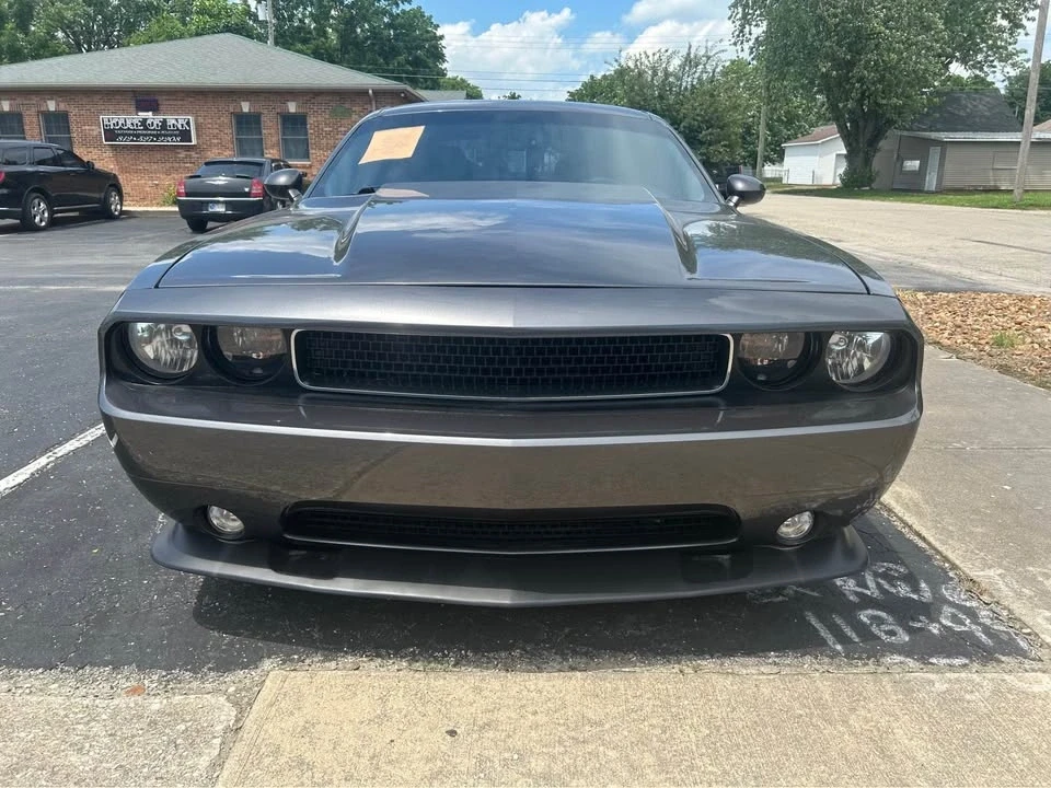 2013 Dodge Challenger 3rd Gen - Image 3 of 8