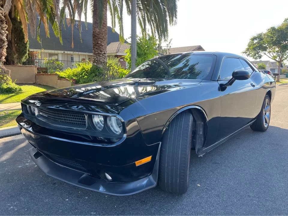 2013 Dodge Challenger 3rd Gen - Image 2 of 14