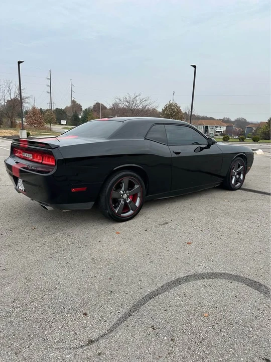 2013 Dodge Challenger 3rd Gen - Image 6 of 20