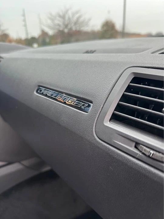 2013 Dodge Challenger 3rd Gen - Image 13 of 20