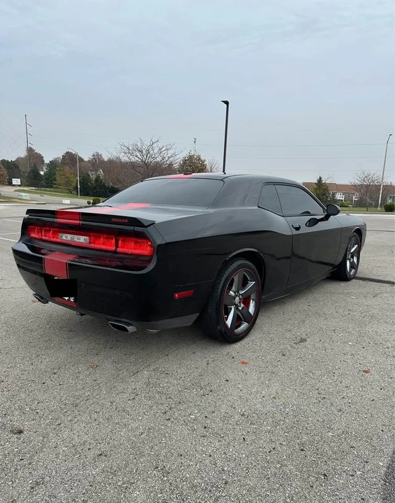 2013 Dodge Challenger 3rd Gen - Image 5 of 20