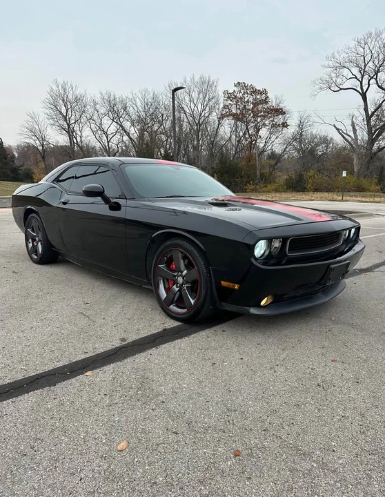 2013 Dodge Challenger 3rd Gen - Image 8 of 20