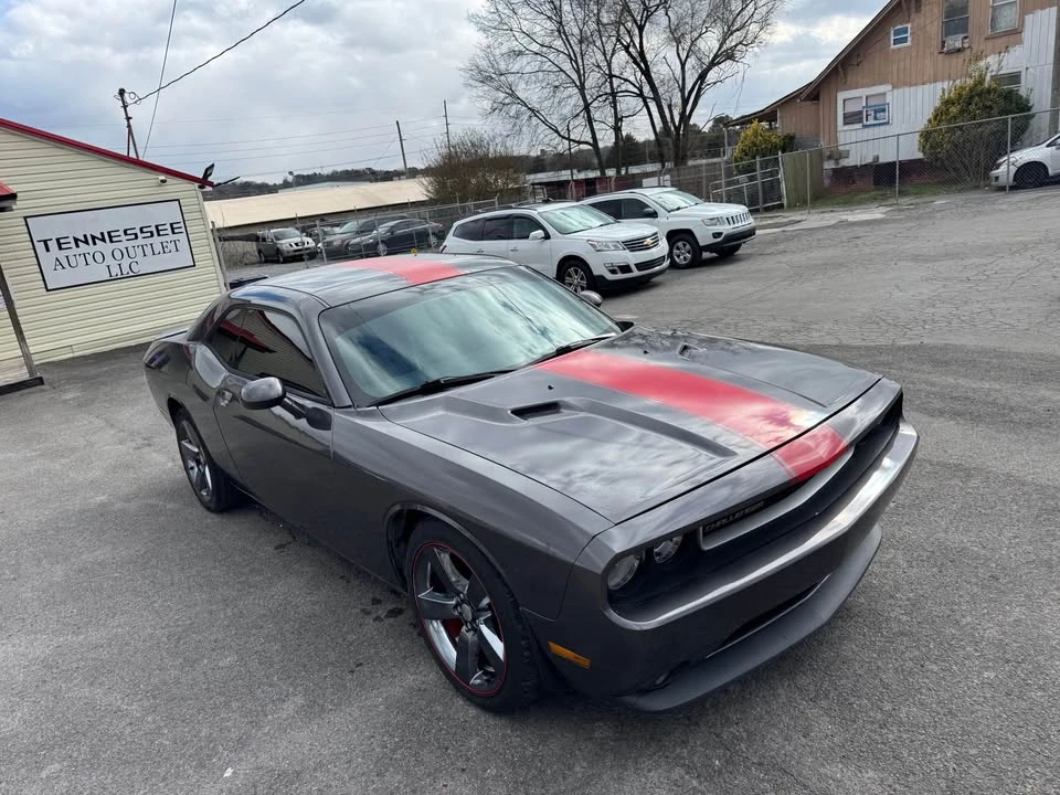 2013 Dodge Challenger 3rd Gen - Image 3 of 8
