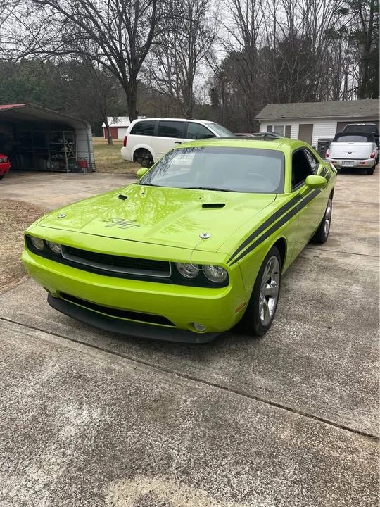 2013 Dodge Challenger 3rd Gen - Image 2 of 18