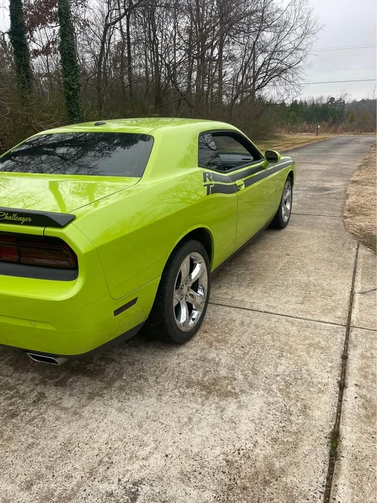 2013 Dodge Challenger 3rd Gen - Image 5 of 18