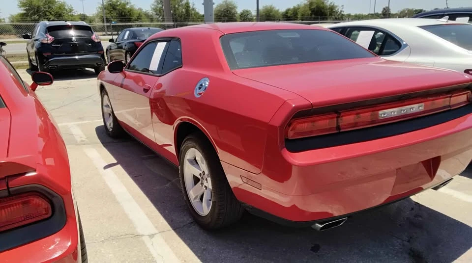 2013 Dodge Challenger 3rd Gen - Image 2 of 4