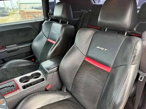 2013 Dodge challenger  · SRT8