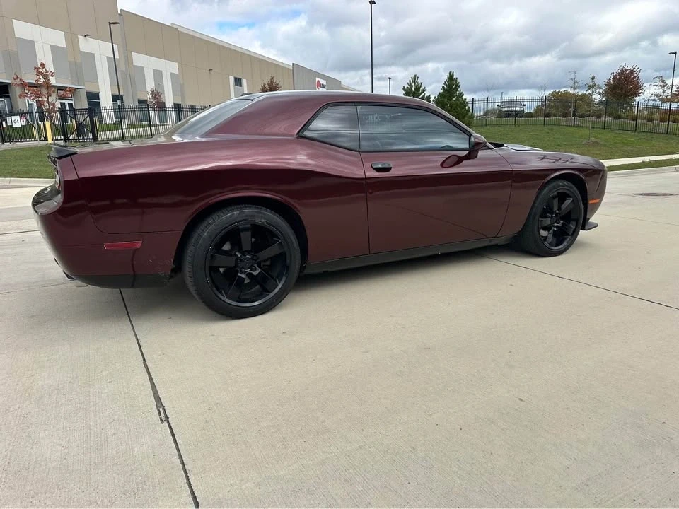 2013 Dodge Challenger 3rd Gen - Image 6 of 12