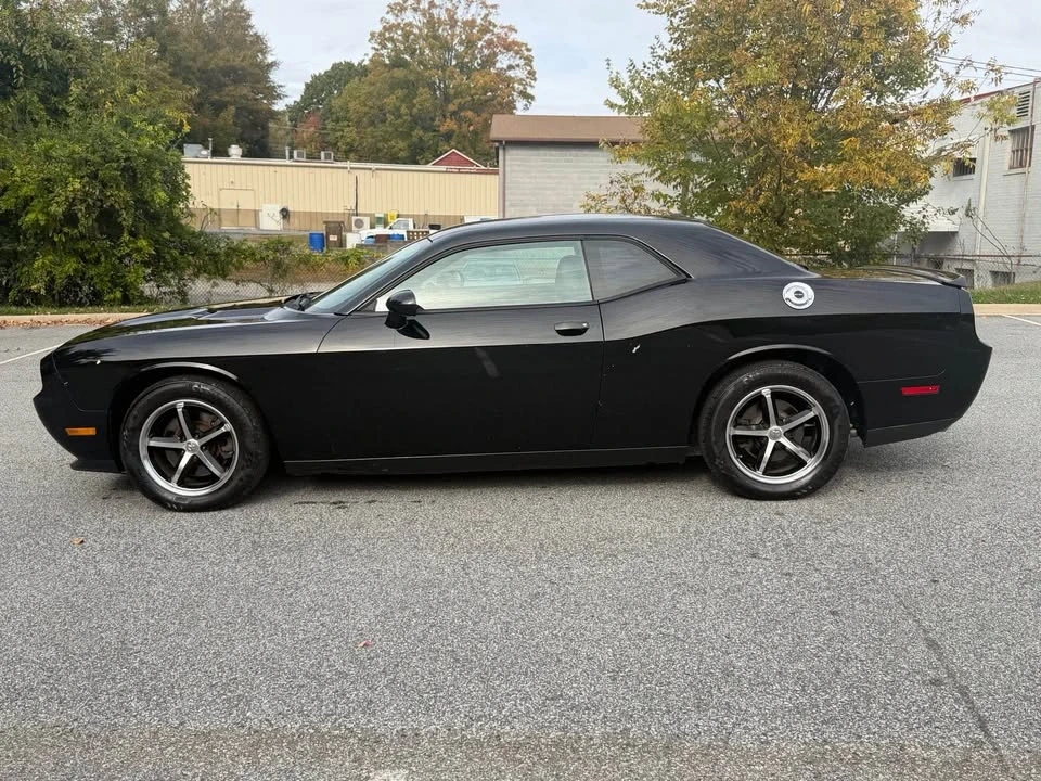 2013 Dodge Challenger 3rd Gen - Image 3 of 14