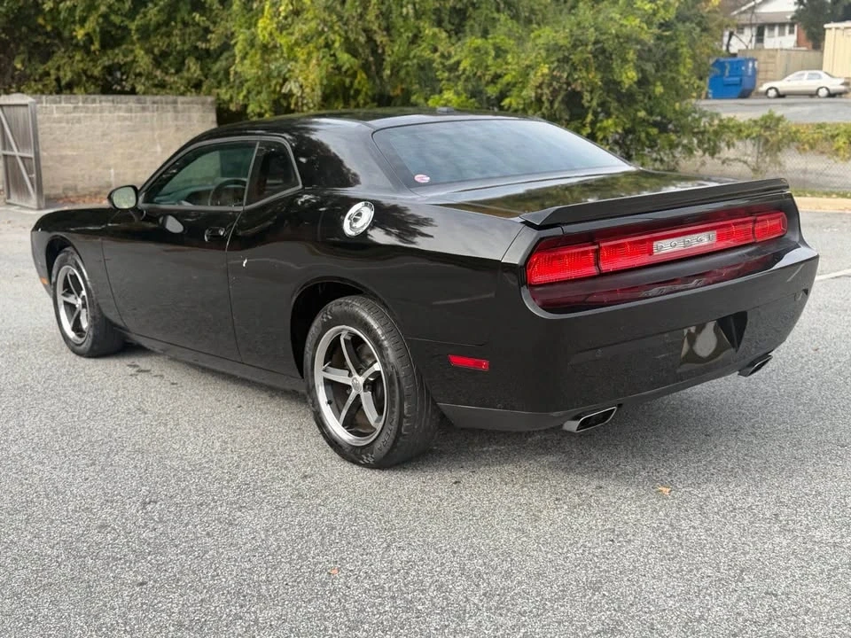 2013 Dodge Challenger 3rd Gen - Image 4 of 14