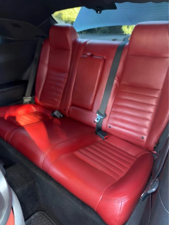 2013 Dodge Challenger 3rd Gen - Image 5 of 8