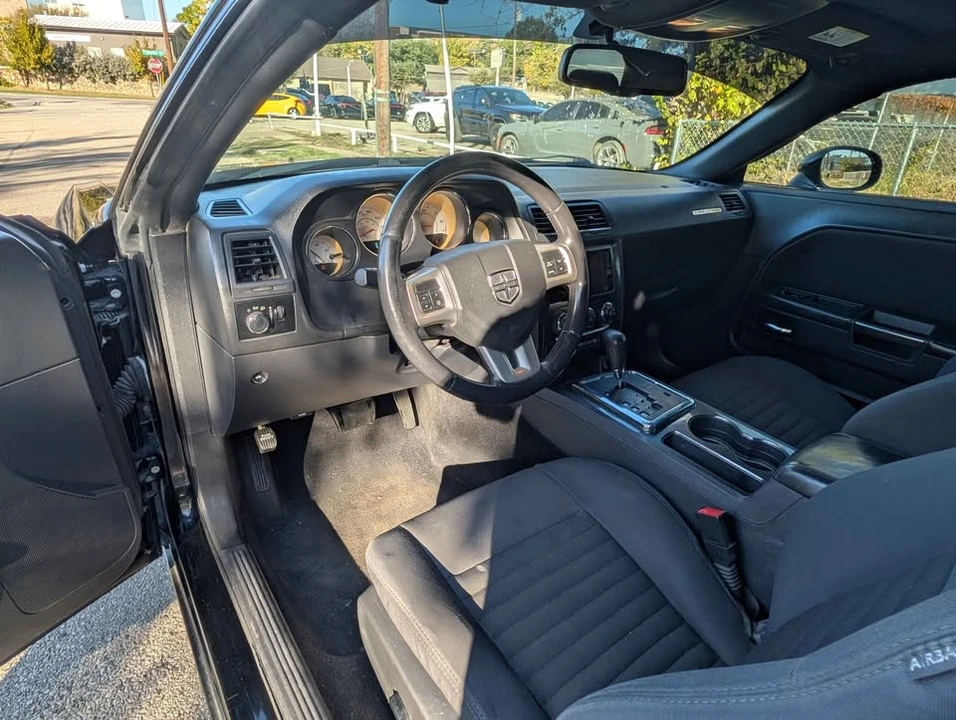 2013 Dodge Challenger 3rd Gen - Image 11 of 12